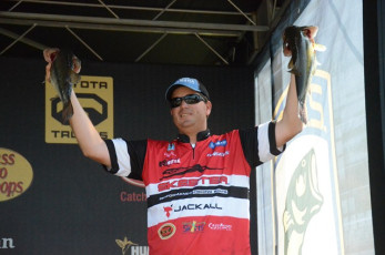 5DDD37CD-33DF-4C42-B4C4-6E1592A5553F