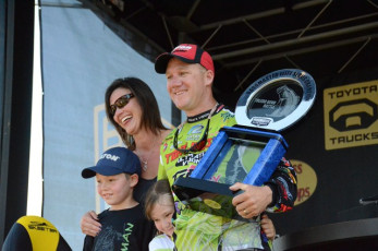 5E4655A0-ADAC-4493-A248-2FBA70710E13