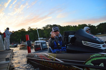 5ED07662-55BB-4196-B3EE-A152C1D05786