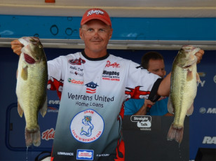 5EF9355A-6A2A-4B93-AEFF-DD0AB2D325A2