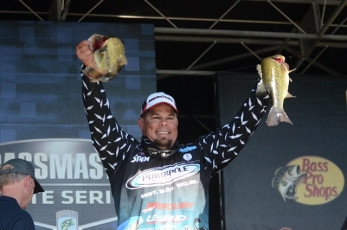 5FA233FD-EA99-4DDC-B1F0-FC40CA5FACB2