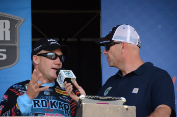 60219D5F-3A59-4244-AB1F-4F78124271CC