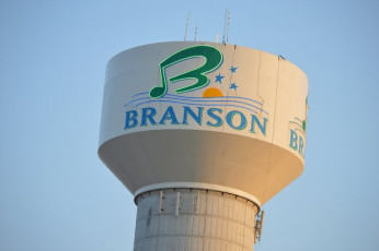 6085B0C2-87E6-46E8-94B8-53FB1DE392AB