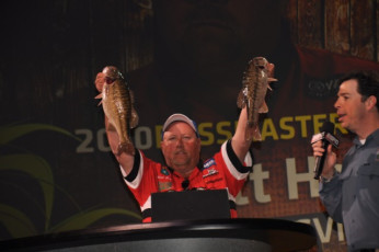 609D4028-015B-4DA3-939F-648BE9A9451F