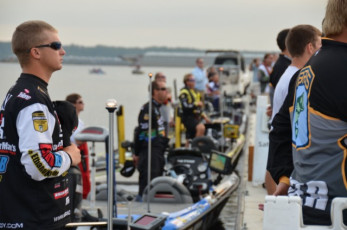 60A2323B-8BAE-4BA8-BC9A-53AC21584D32