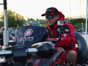 61321153-DA77-4DE7-A5FD-1DA7325D2B84