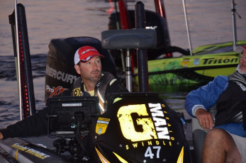 61740281-A22D-47D5-BF5A-6764F9114ECD