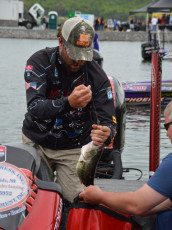 61FDCFD7-A2FA-492F-83F5-0EDB3437A5BD