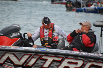 629E6A01-EFD9-415B-BDC7-9B50E6FE827A