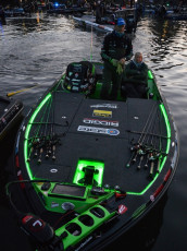 62B8E09A-32FF-4286-9D7B-4940B039AD40