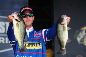 63744ECB-CD64-45C1-8078-9E31C64925AD