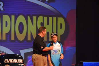 63859D73-3771-4A77-ACA4-0D4A7C654AF8