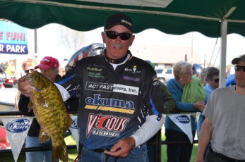 63B6D4E2-AE37-4EBF-9811-50BCCD4E3F0F