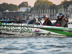 64A4CC32-19AF-4F5A-88D2-FB77E399A04F