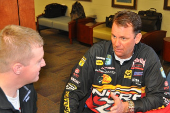 64C767F0-09EB-4BCF-B21B-4A65570659D8