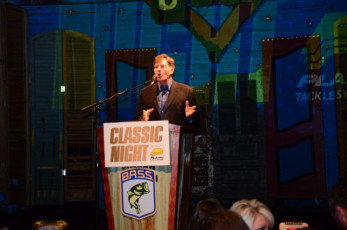 651E1586-C042-407C-93CF-DE29CF3CFD47