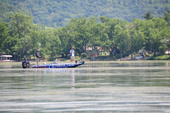 6778C33E-31F3-4774-B3A6-F7842E81FC92