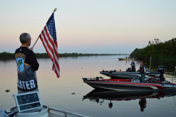 68EA76F7-207F-4789-B98D-31E589C98DA6