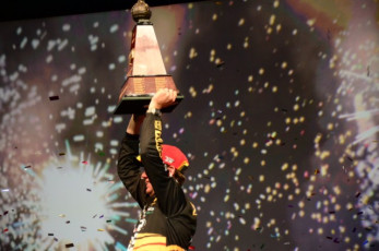 697C00DA-F0A2-4320-A4F0-227A4D2E9970