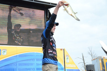 69879064-0AC7-4EFA-8C10-34B9817D3D87