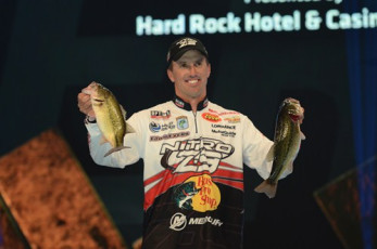 6A283826-55D5-488A-8505-0B48F3D776F7