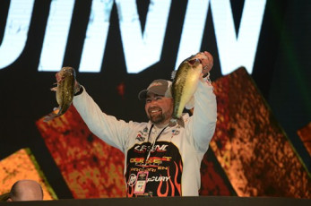 6A3C1D14-0BC0-4487-ADD3-1815D80AD332