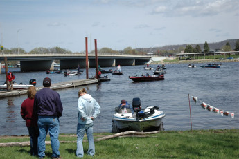 6A68C625-7676-440E-AF41-9211F6894182