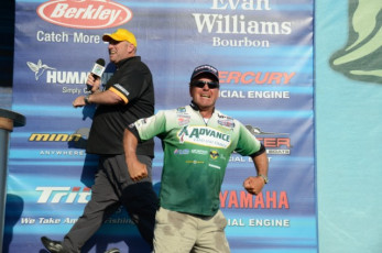 6ADFAD6D-6F20-4E4B-9FAC-BB22FD36DC90