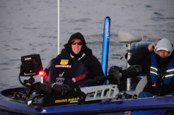 6B311A49-79F5-4C76-B9A7-ADA87C98FCA5