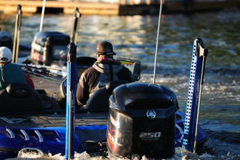 6B9CDC87-D22B-407F-AC2C-5823F7CEEB27