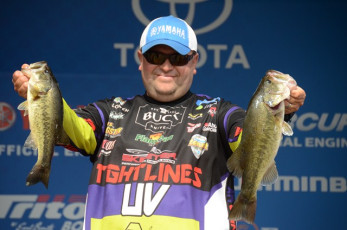 6CDF08BC-2662-4A81-83D6-FD2C46A6E5D8