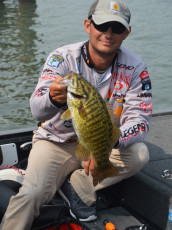 6CEDA8D9-68B8-432F-AA98-236DDB9B13F5