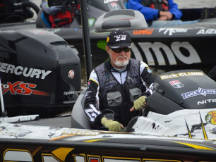 6D54BDF7-665E-4D60-83E3-95BEBE0CB25B