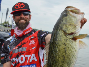 6DD59030-48CC-4968-BEBC-252DA32083A3