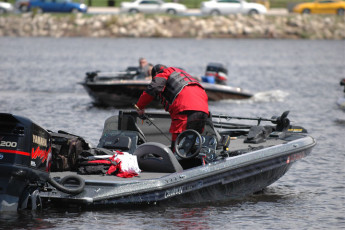 6E3316ED-54B9-4F3A-947C-A904558E5E30