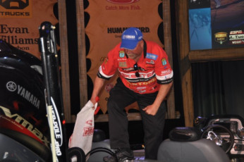 6E663607-89E2-4CB8-A56D-6DBE72766120