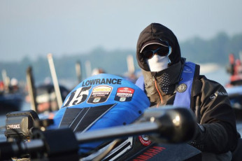 6EACBD27-83C9-4B74-AAEC-4D7E370BCE0A