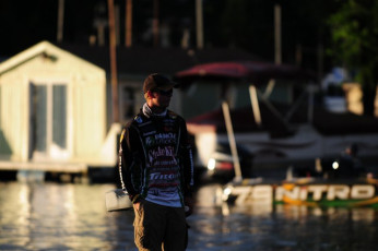 6EB84B20-6F6F-4DD0-B3B0-D93221C16867