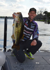 6F257316-D052-47E3-8A63-A57454E5812C