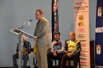 70841F49-5B61-409D-8DC0-569A0C4D7418