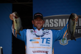 715EC2FF-4D76-4BC8-ADE8-18F063B27FB7