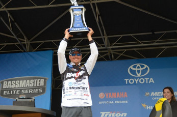 71E811CA-0CB9-4AF5-94F8-B7FDFBBE4C5D