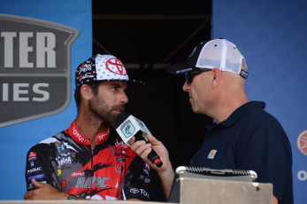 720A5F20-A40E-40A8-877E-B48D521FCFF0