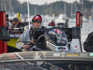 72214F98-5492-4DA4-B0AF-F81079FB63DB