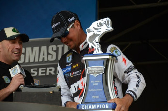 72757B77-F595-4347-BC8F-29B04EAE4EB9