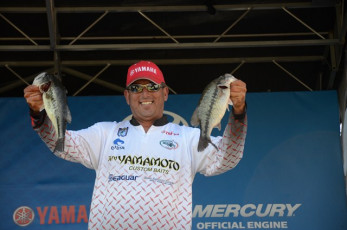 72A04701-1BC2-4FE1-AC8C-60674D2B9541