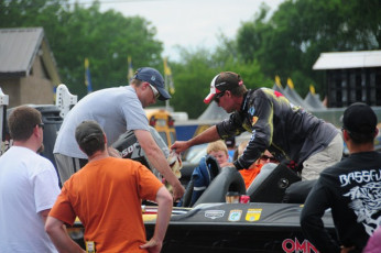 73CC3A18-BE27-4465-B5AB-5C90094446A6