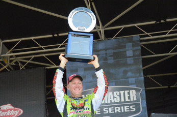 74BCD486-8CC7-4031-8373-9CC4CB23ED96