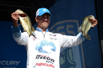 74FC1F07-6129-40E3-ABDB-DCB4DE9BFF74