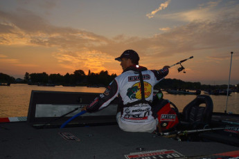 7522B4B5-EAA7-4FCE-B9BC-A14499283D18